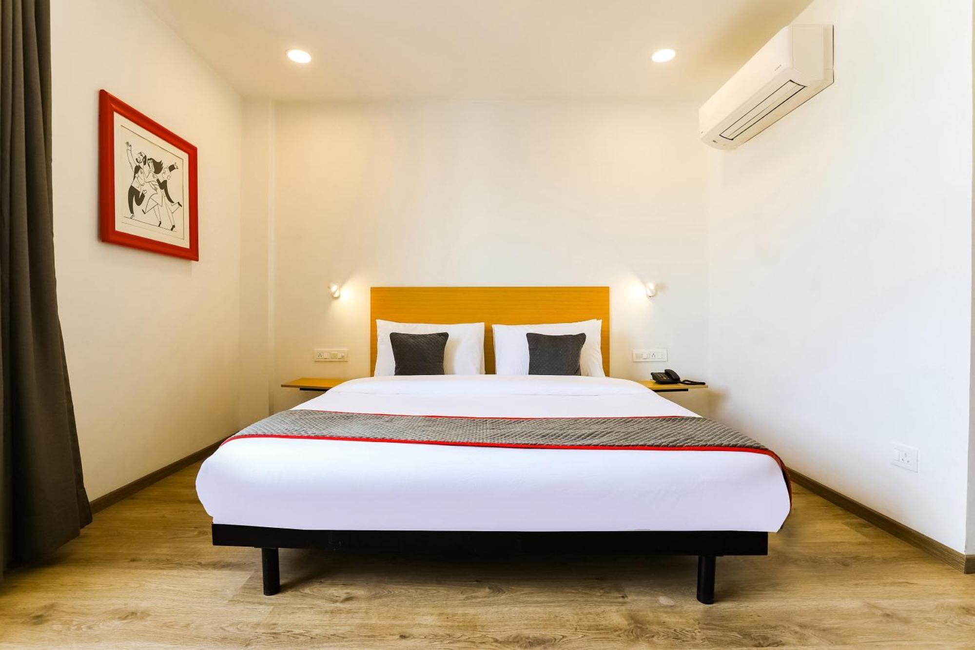 Townhouse Prithvi Resort Near Phoenix Palassio Lucknow Eksteriør billede